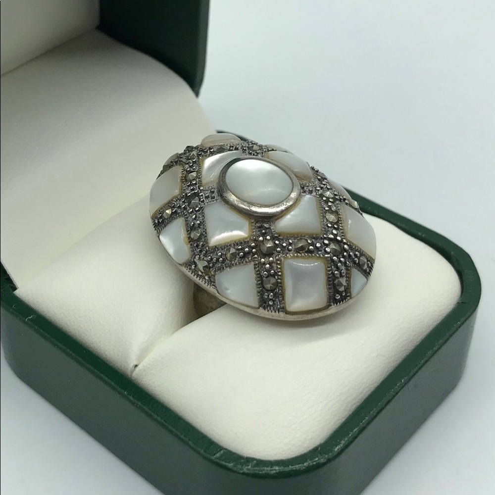 Size 6.5 Sterling Silver Marcasite MOP Domed Ring